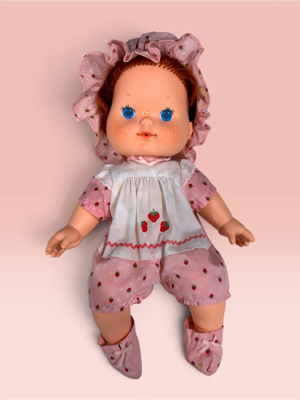 Strawberry Shortcake Sweet Kisses Baby Doll 1982